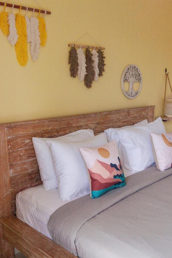 The Spare Room Bali Canggu Buitenkant foto