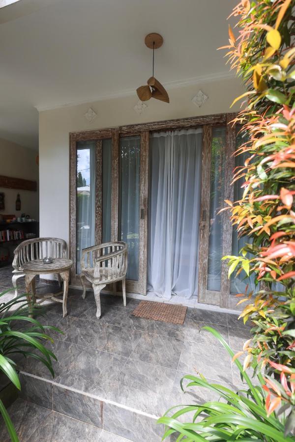 The Spare Room Bali Canggu Buitenkant foto